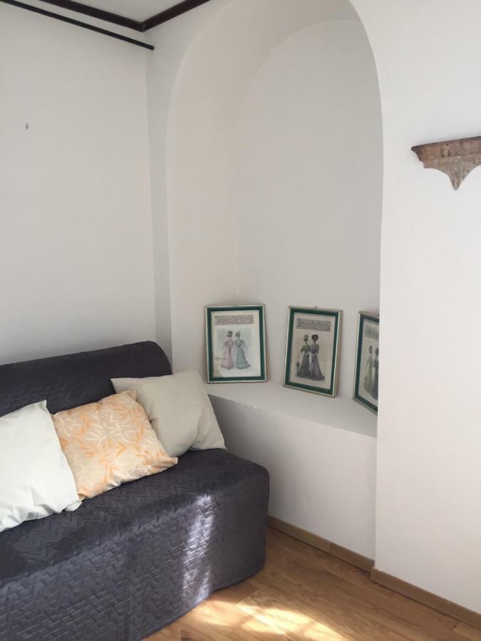 Est Locanda San Ginesio Exteriör bild