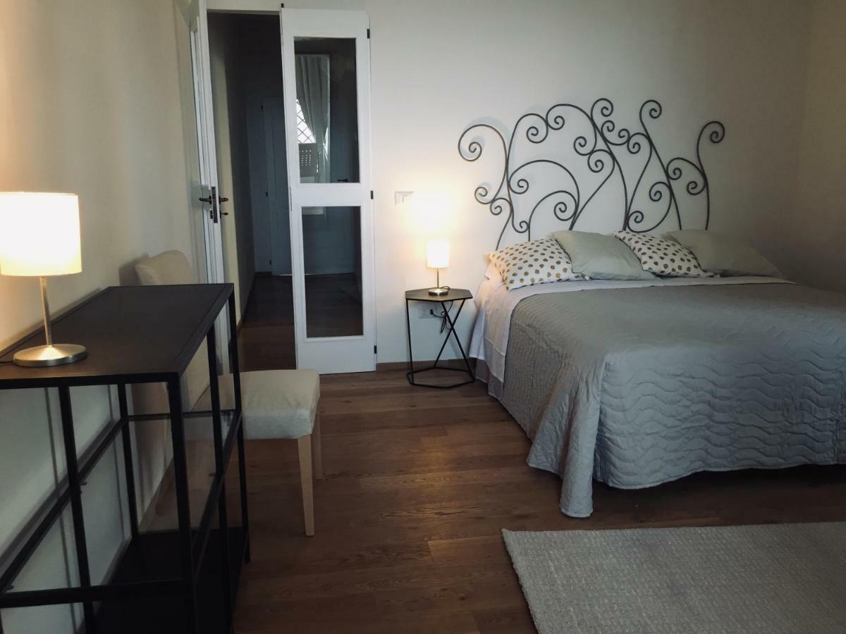 Est Locanda San Ginesio Exteriör bild
